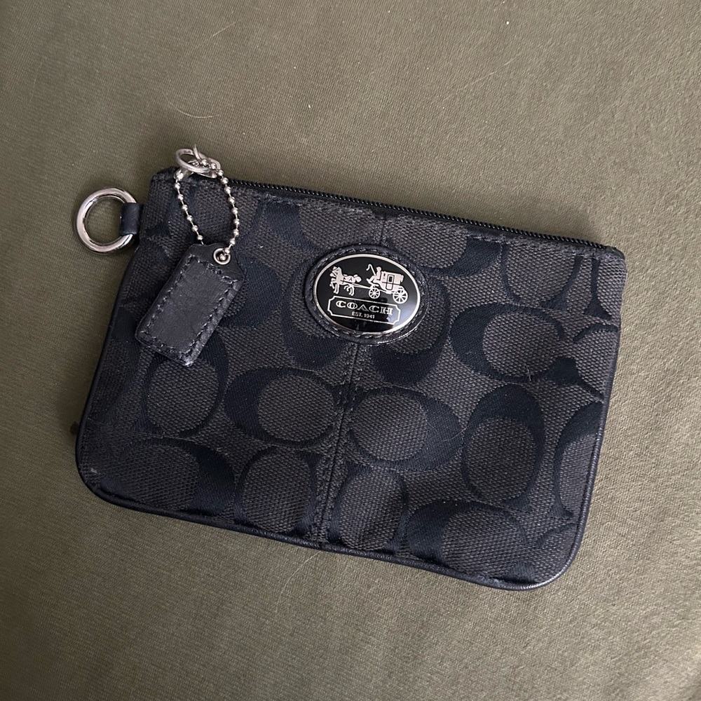 Vintage Coach Change Purse in Great Condition